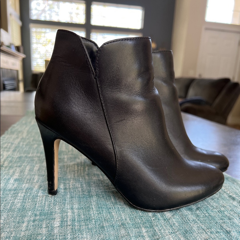 Aldo Ankle Boots! Size 6
